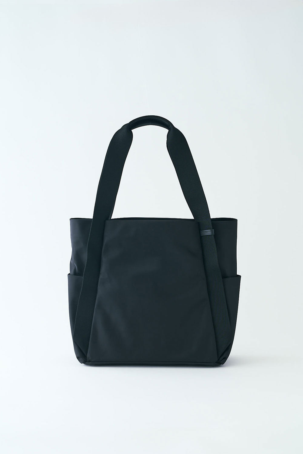 SALE30％OFF】UTILITY MINIMAL NYLON PARENTS TOTE【031680】 – LAQUOH