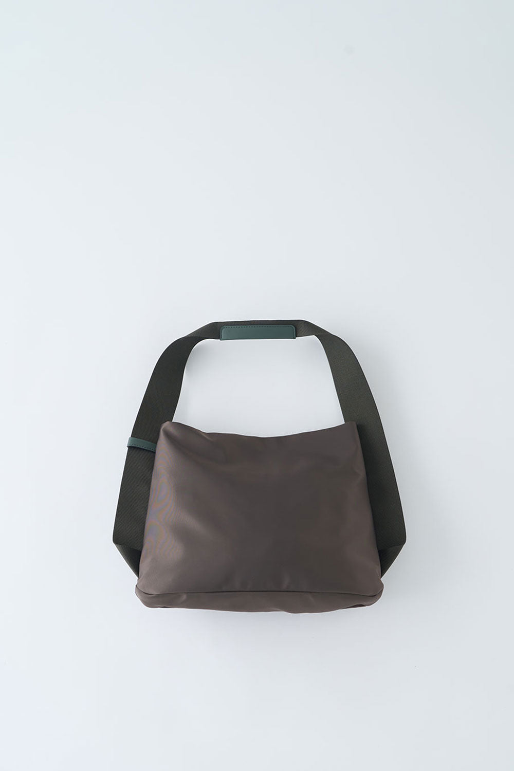 セール40%オフ】ONE SHOULDER UTILITY MINIMAL NYLON (S)【031600 