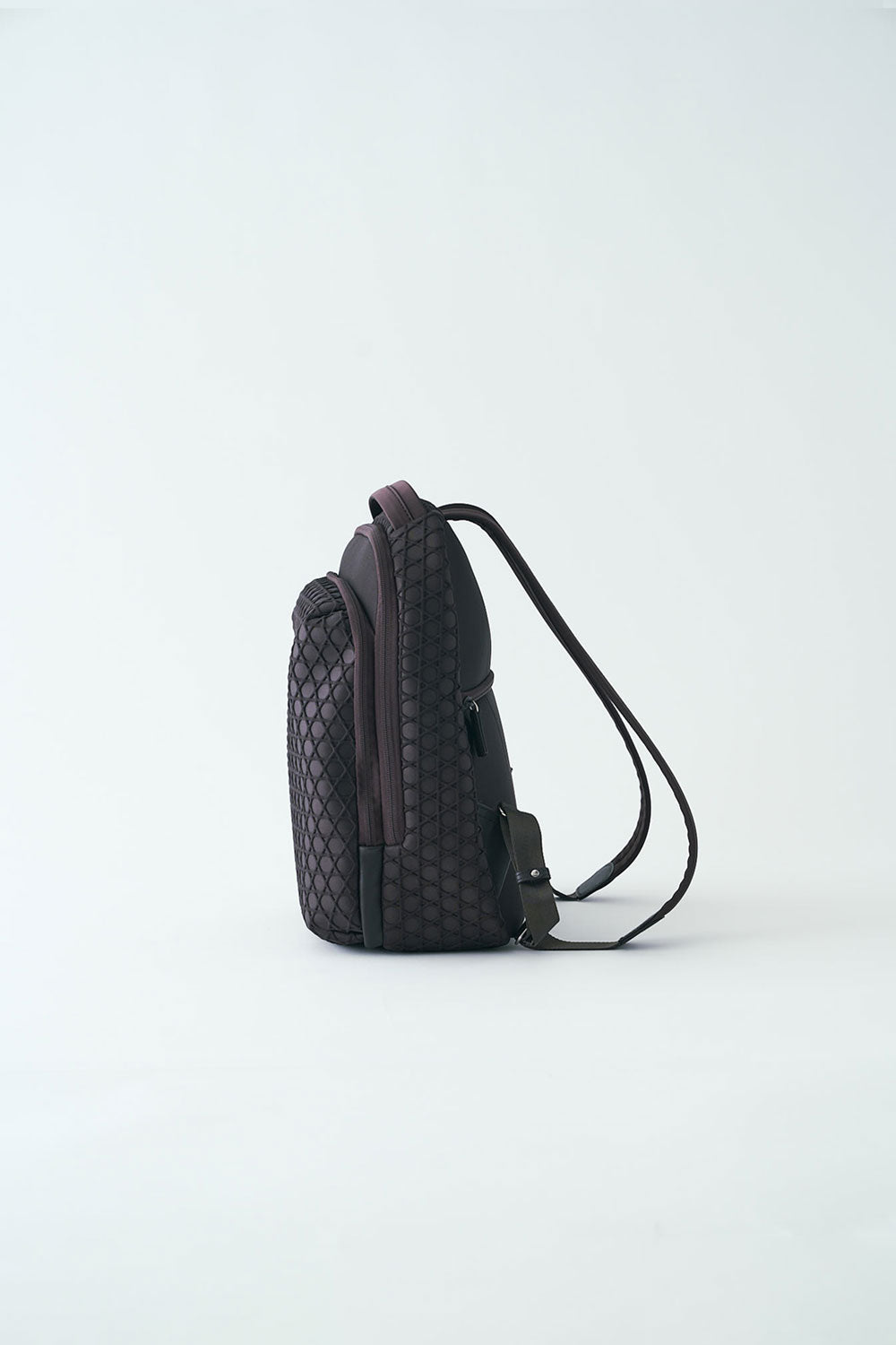 RUCK SACK KAGOME EMBOSS BONDING【031607】 – LAQUOH