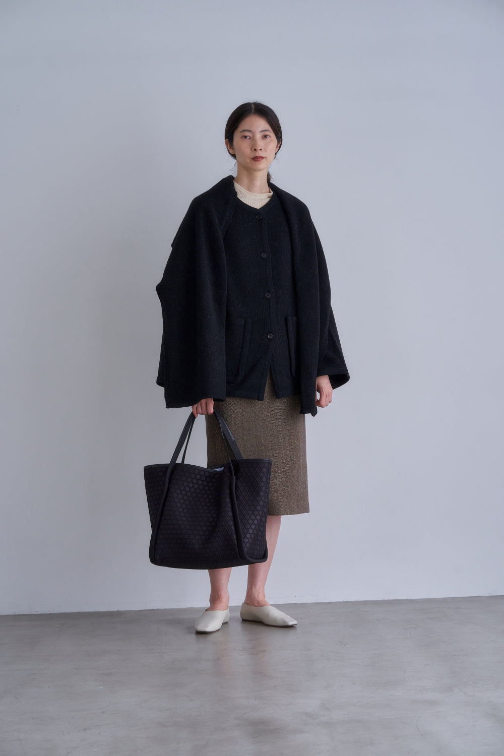 新品 LAQUOH Kagome エンボス加工 L ブラックトートバッグ 【公式通販】