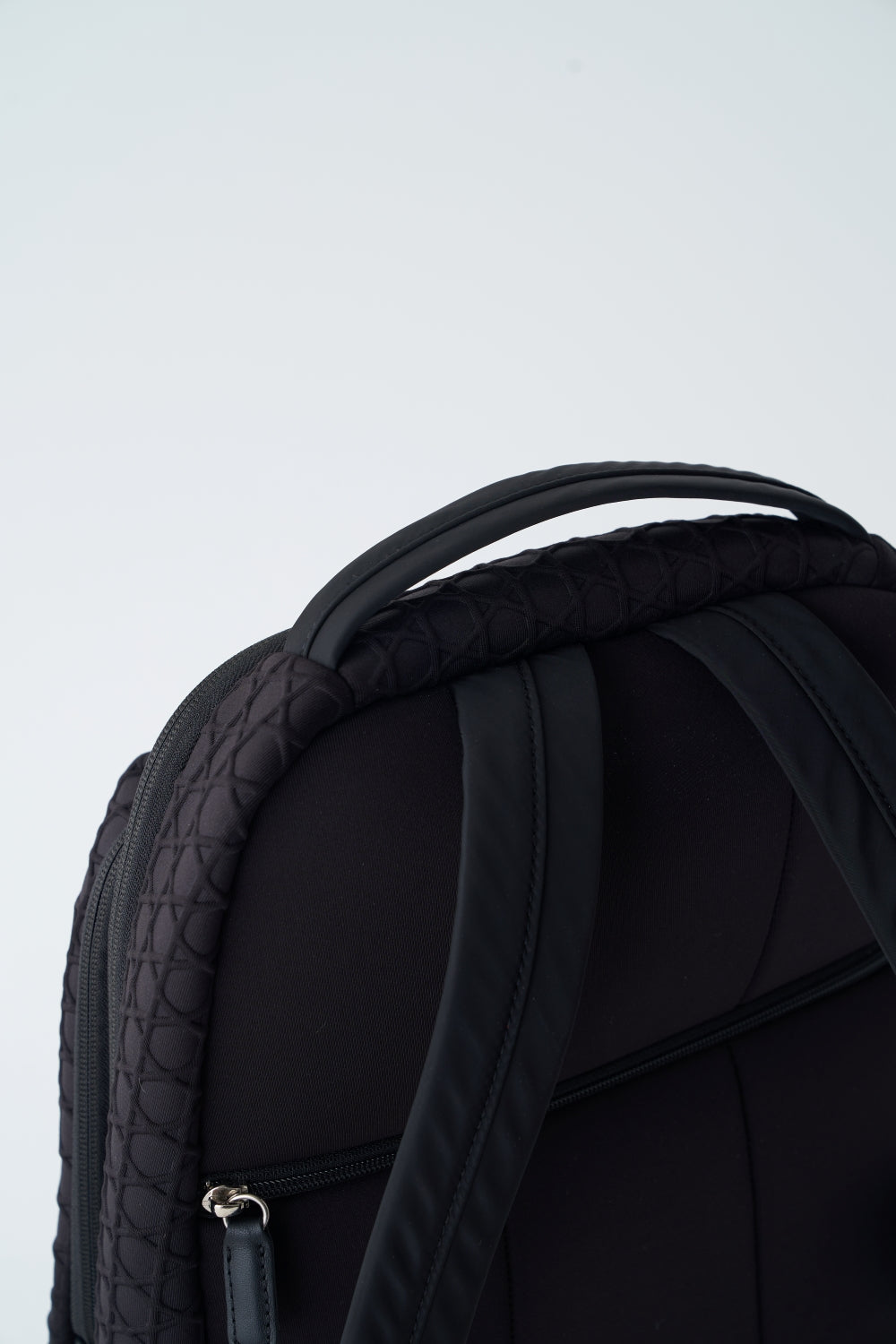 RUCK SACK KAGOME EMBOSS BONDING【031607】 – LAQUOH
