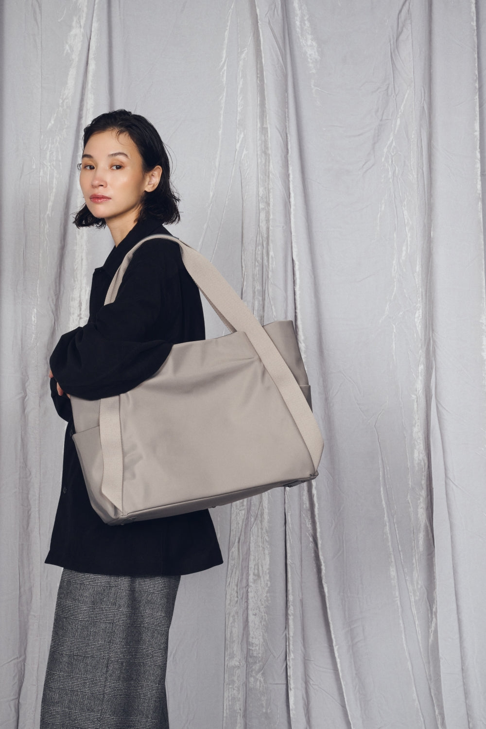 ラクーオ　LAQUOH UTILITY MINIMAL NYLON Tote LAQUOHの強撥水素材 ナイロントートバッグ | 送料無料|カーキ