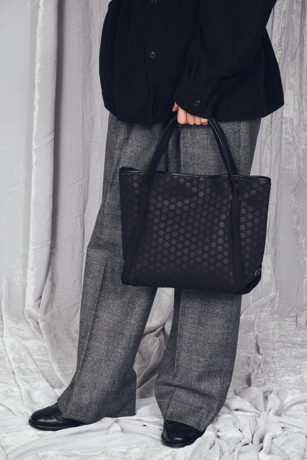 KAGOME EMBOSS BONDING TOTE (S)【031604】 – LAQUOH KAGOME EMBOSS BONDING TOTE (S)【031604】 – LAQUOH