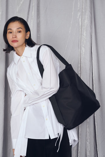【SALE30％OFF】UTILITY  MINIMAL NYLON ONE SHOULDER (L)【031601】
