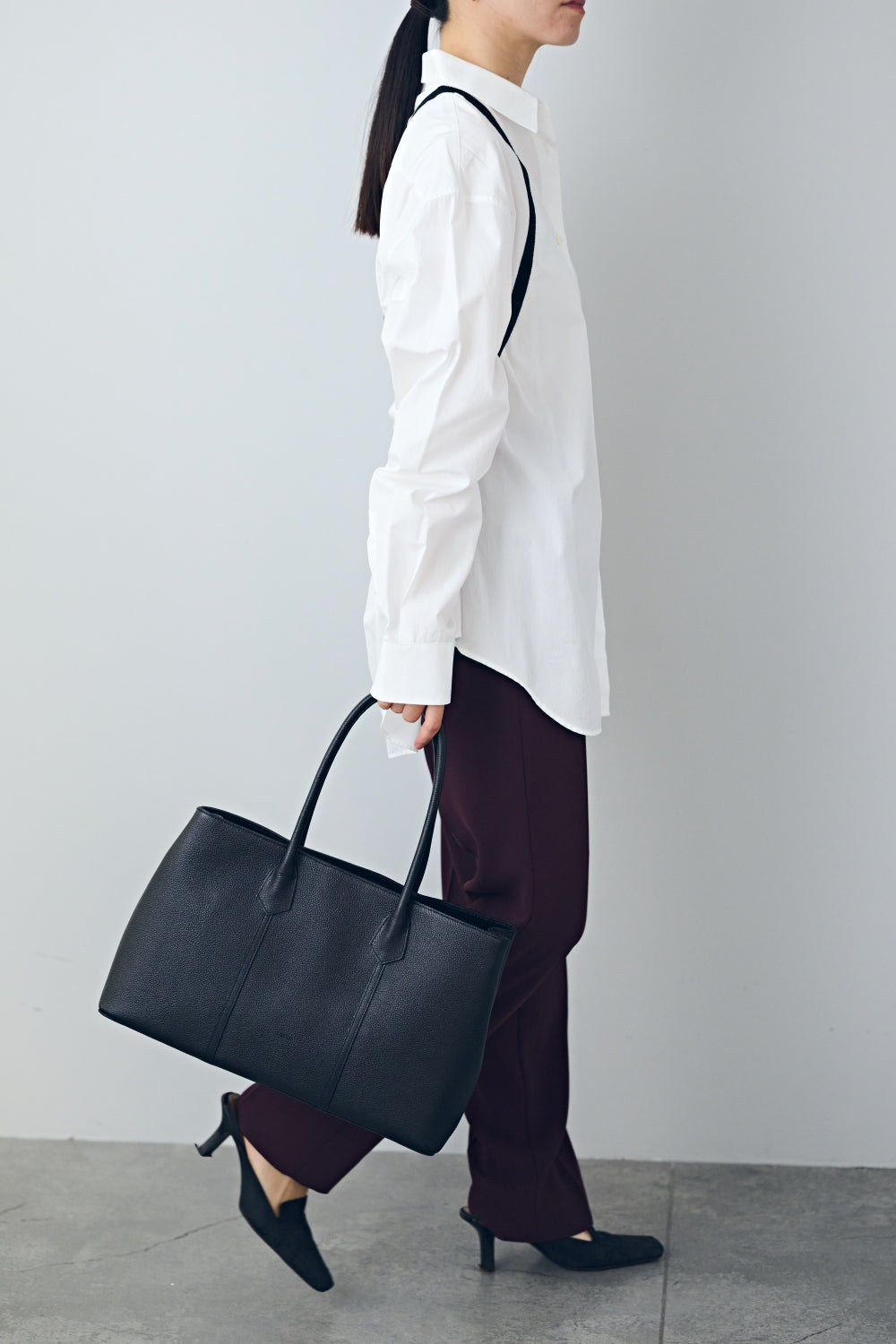 本革・日本製】 TOTE BAG LEATHER A4 【031804】 – LAQUOH