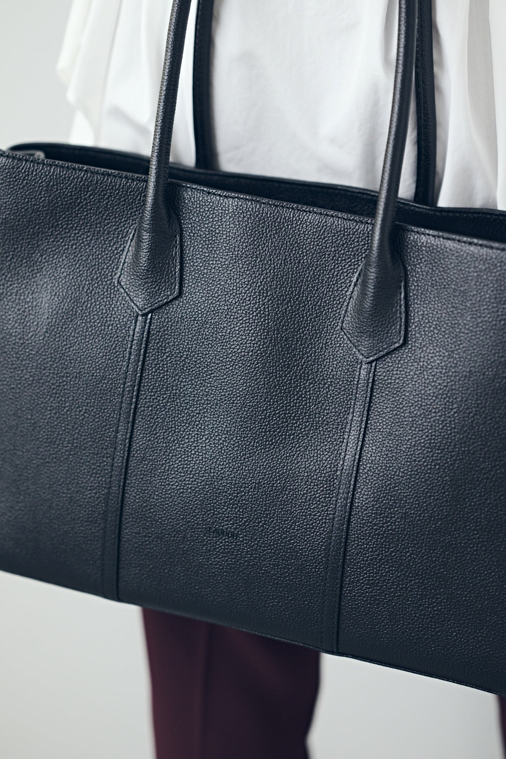 本革・日本製】 TOTE BAG LEATHER A4 【031804】 – LAQUOH