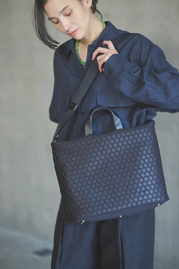 TOTE BAG  KAGOME PATTERN EMBOSS BONDING SLIM 【031691】
