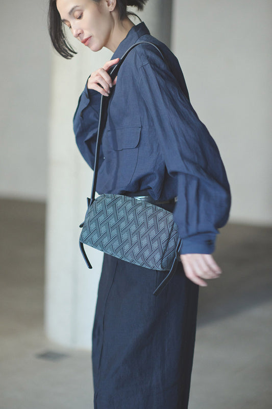 SHOULDER  BAG  CROSS PATTERN JACQUARD【031760】
