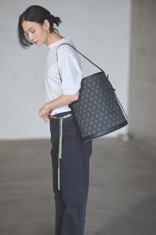 BUCKET  BAG  CROSS PATTERN JACQUARD 【031761】