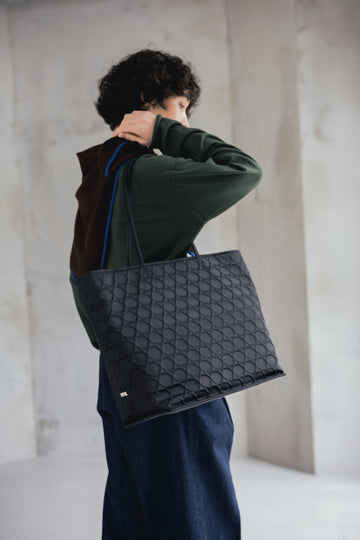 26AW新作【撥水加工】TOTE KAGOME EMBOSS NYLON (L)【031851】