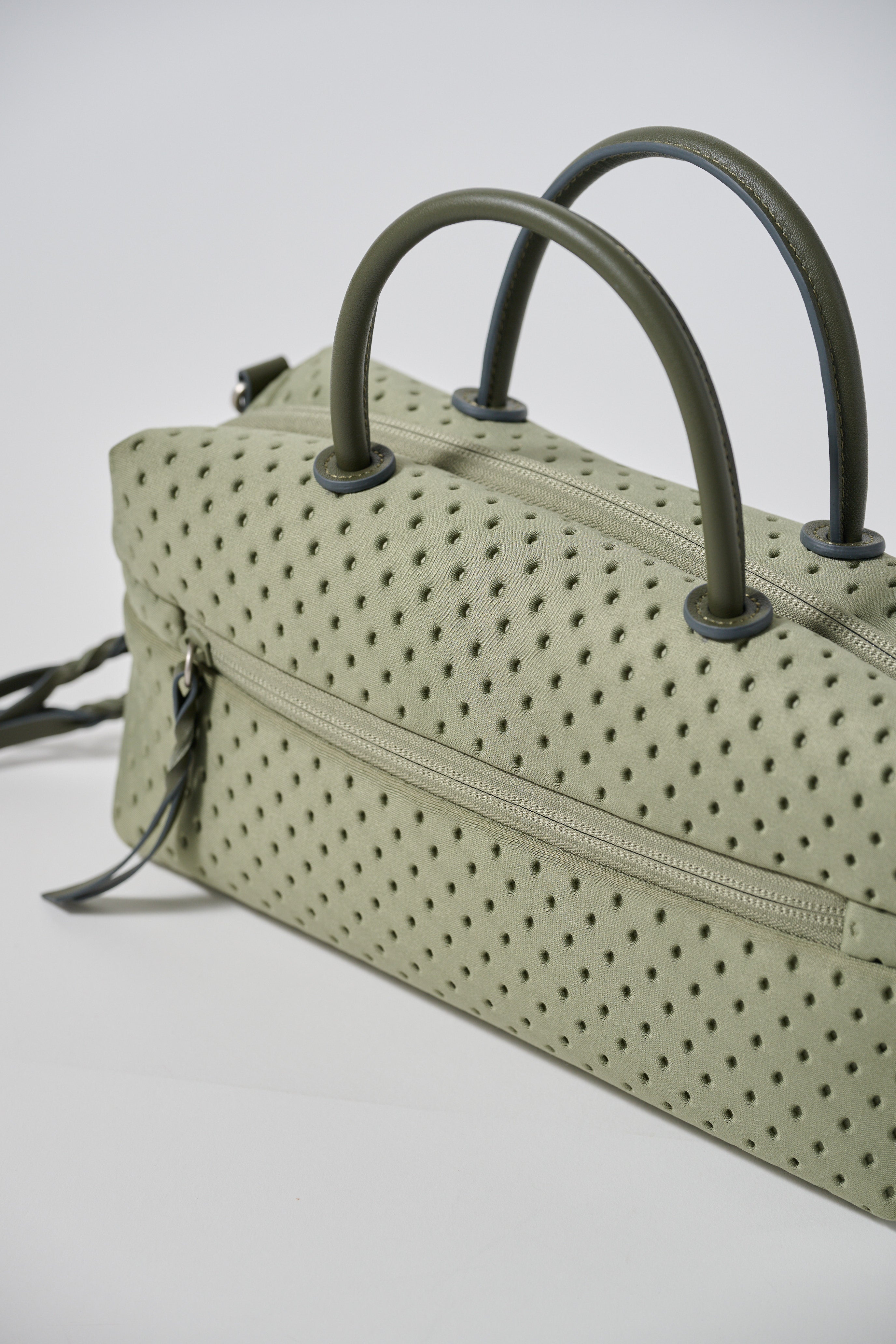 26AW新作【撥水加工】MINI BOSTON BAG HISHI EMBOSS BONDING 【031858